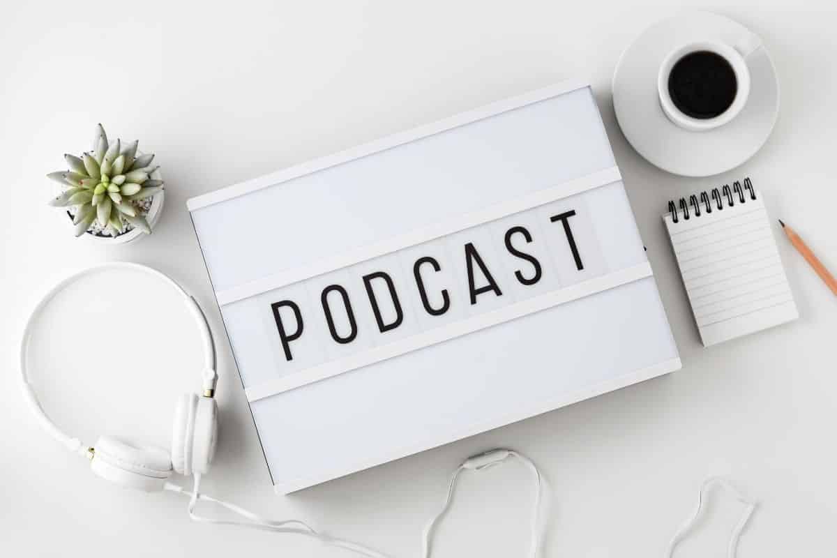 10+ Best Health Podcasts for Women (2024 Update) Clean Eating Kitchen