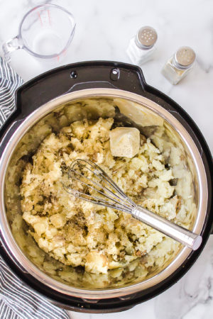 Instant Pot Mashed Potatoes With Almond Milk (No Drain)